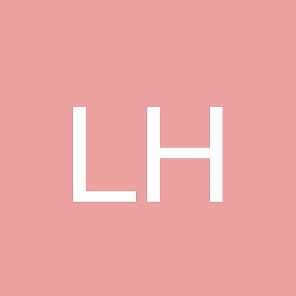 Meet your Posher, Lori - Picture 1 of 1